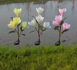 LED Magnolia Flower Stake Light Solar Energy Rechargeable for Outdoor Garden (Color: Yellow)